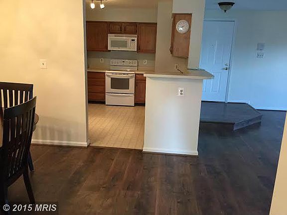 5th image of 7504 Ashby Ln Unit E