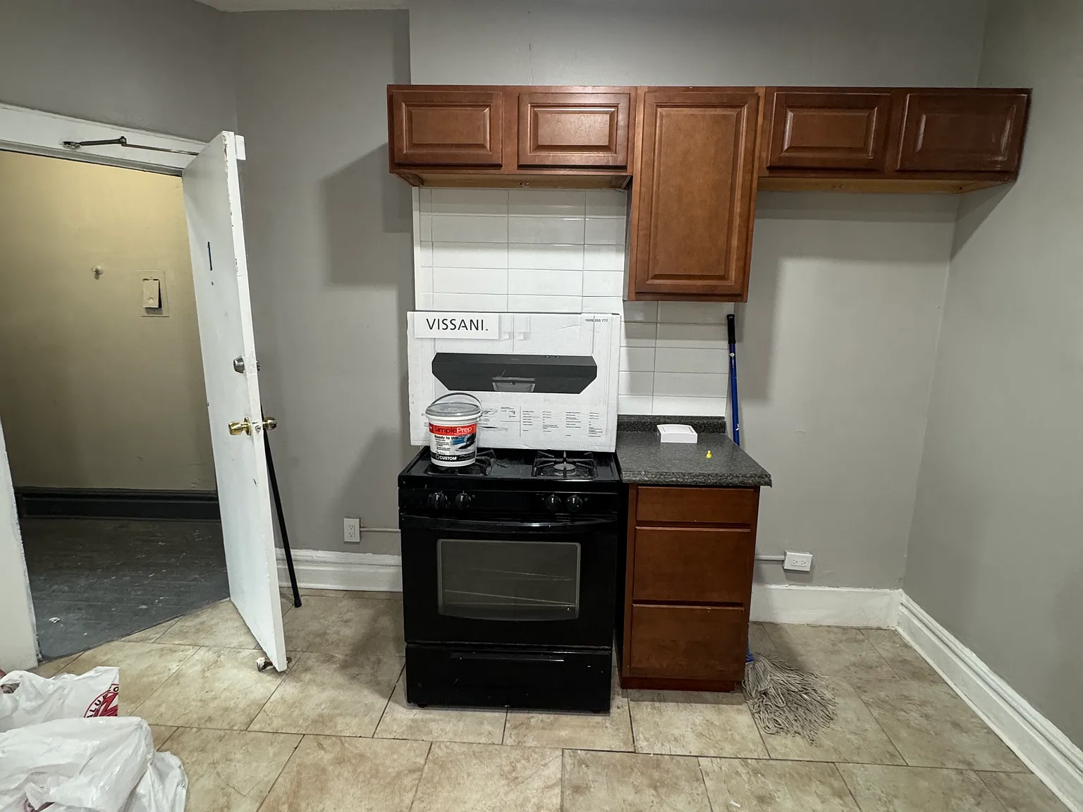 2 bed, $1,750 — Photo 2