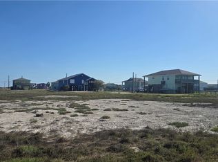 246 Kingfish Dr, Rockport, TX 78382