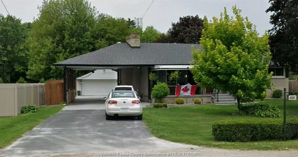 6225 Malden Rd
