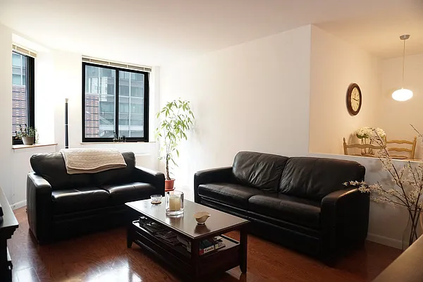 Rented by Renetta Real Estate | media 1