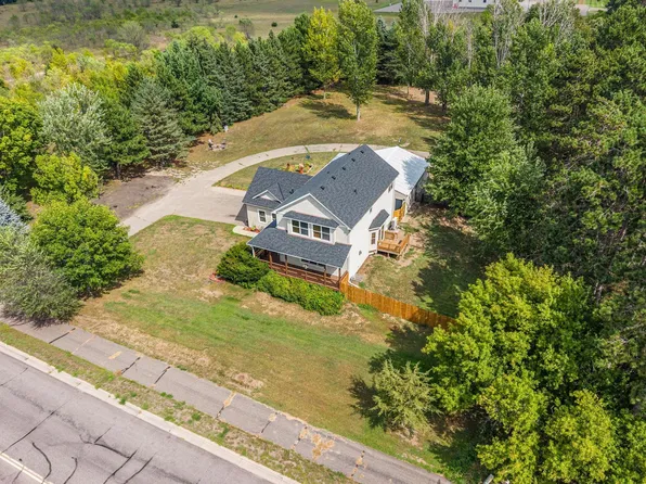 26141 22nd St W, Zimmerman, MN 55398