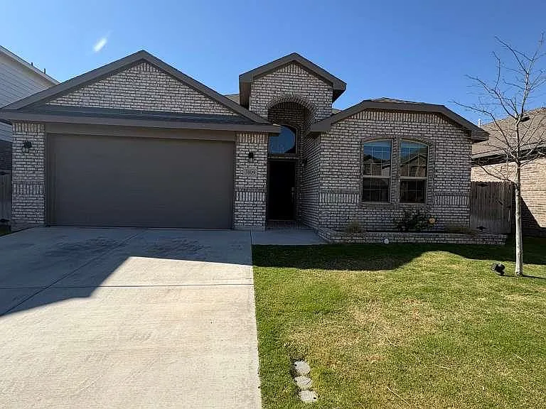 3109 Mountain Quail Rd — Photo 1