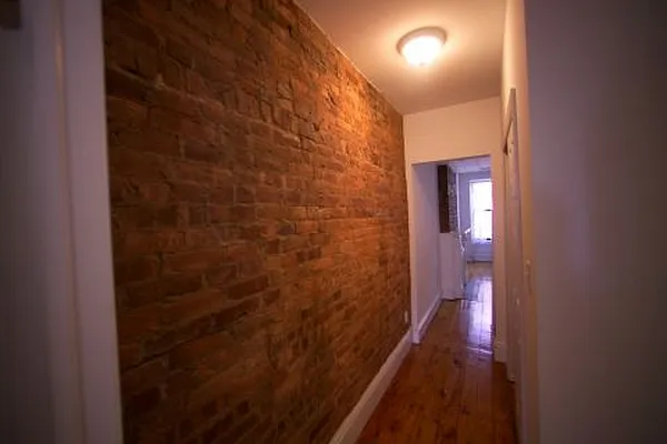 Rented by Alta Real Estate | media 42