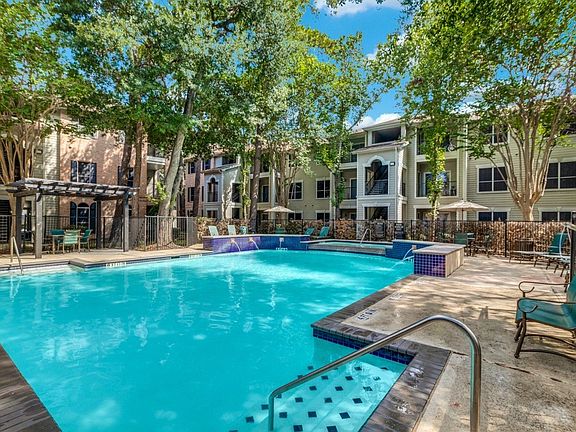 3rd image of 1007 Cypress Station Dr APT 3101