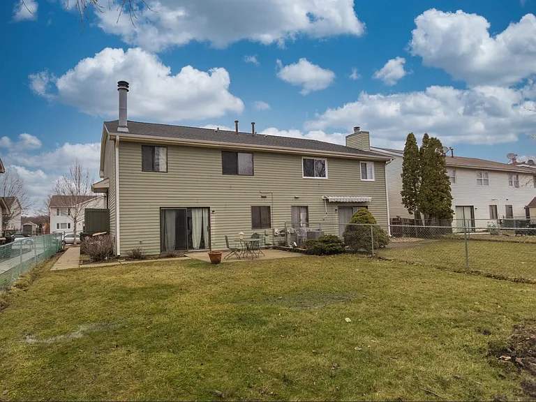 2083 Mallard Ln — Photo 22