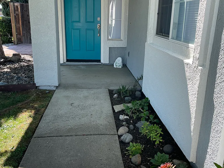 2161 Milan Way — Photo 16