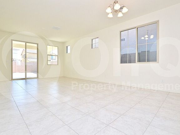 5th image of 20403 E Escalante Ct
