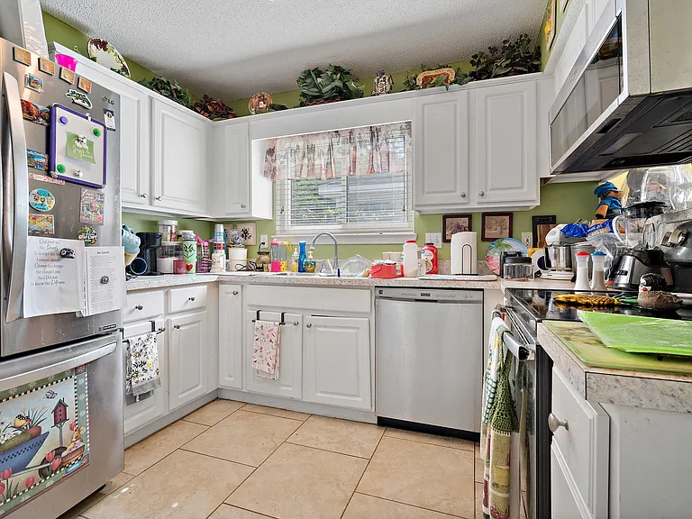 8554 Desert Oak Ct — Photo 9