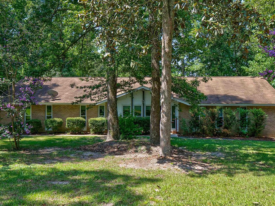 1st image of 102 Rock Springs Rd