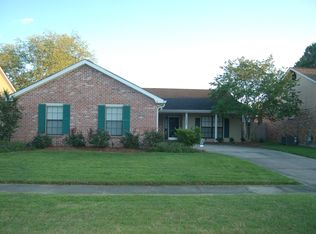 13330 Country Meadow Ave, Baton Rouge, LA 70816
