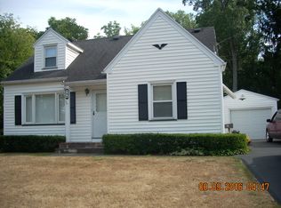 5 Groveland Rd, Rochester, NY 14616