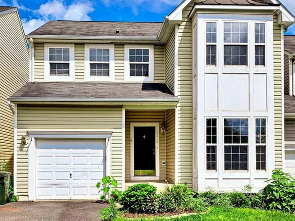 2215 Blue Spruce Dr, Culpeper, VA 22701