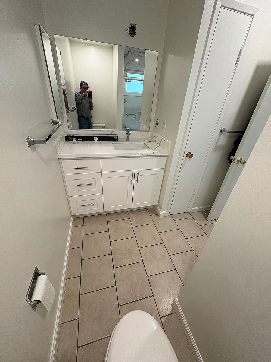 Bath fresh paint, new recessed lighting, new fan, new counter top quartz, new sink, new sink faucet. - 780 Center Blvd #8