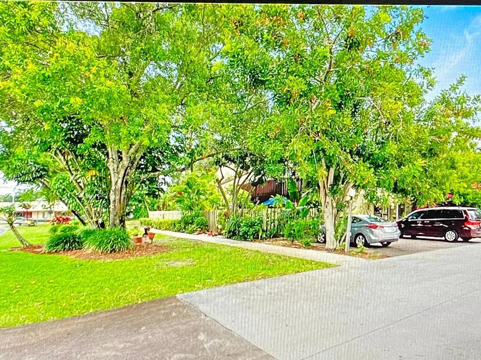 1584 39th Ave — Photo 3