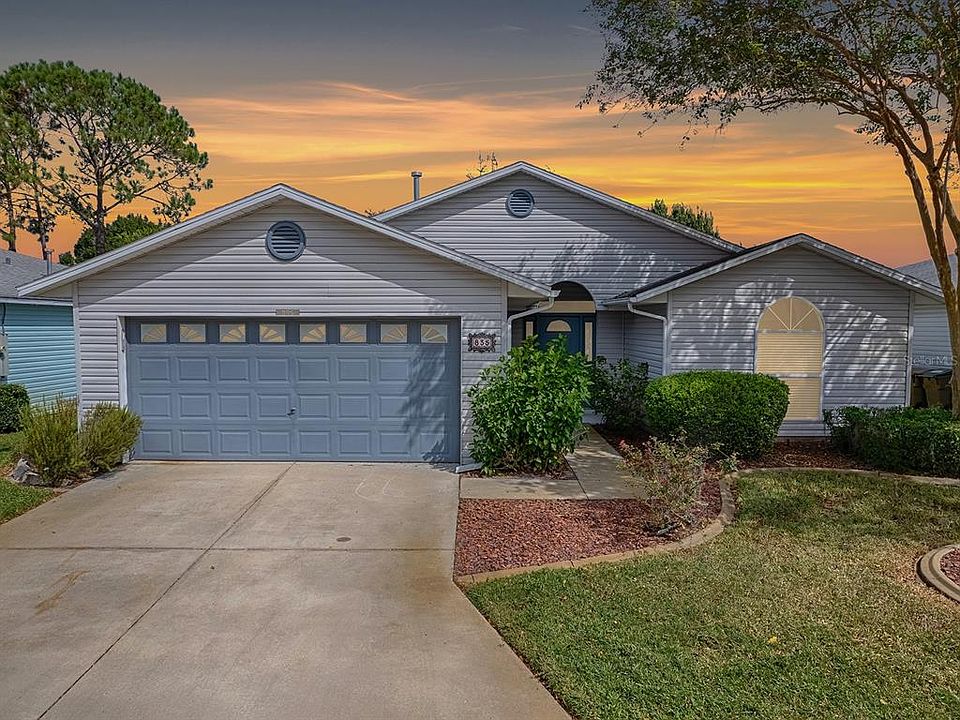 1st image of 835 Old Oaks Ln