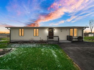 10740 Forestdale St, Saint John, IN 46373