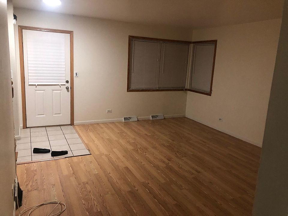 1st image of 130 E Northwest Hwy APT H