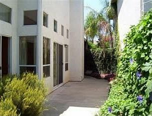 2nd image of 1572 Martinique Dr