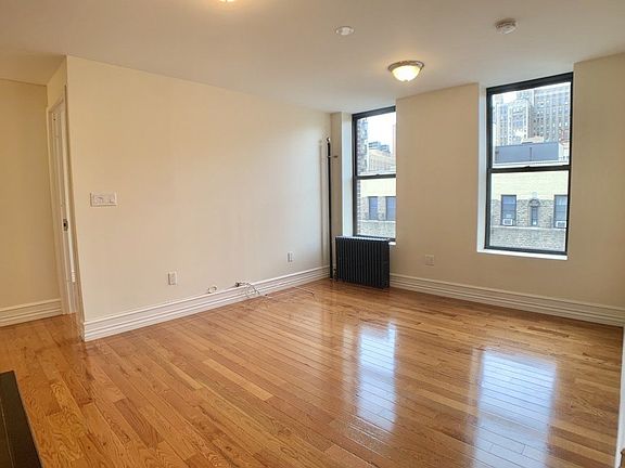 2nd image of 618 W 164th St APT 52