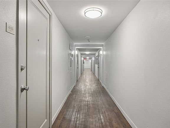 3rd image of 1205 Saint Charles Ave APT 415