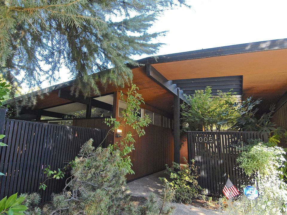 1st image of 1005 Piedmont Dr