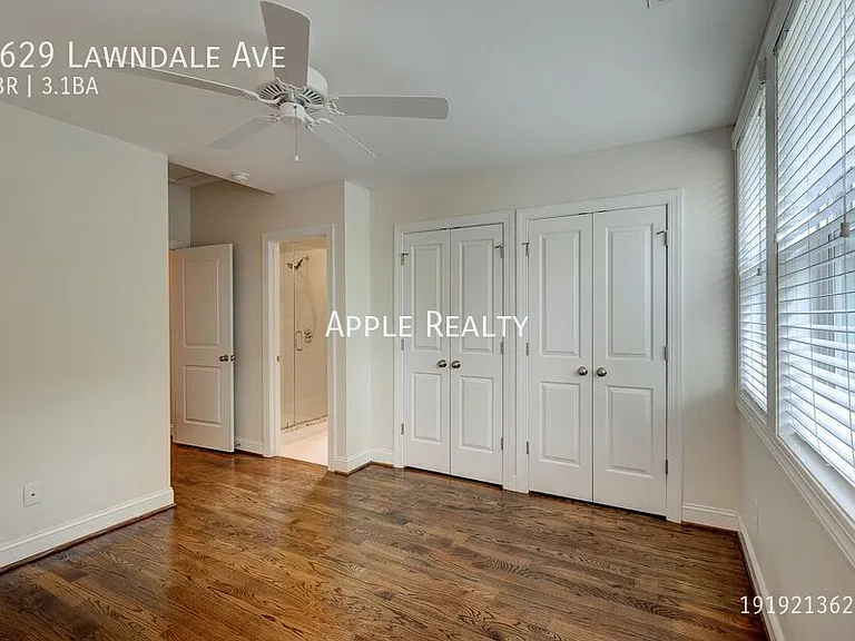 2629 Lawndale Ave — Photo 15
