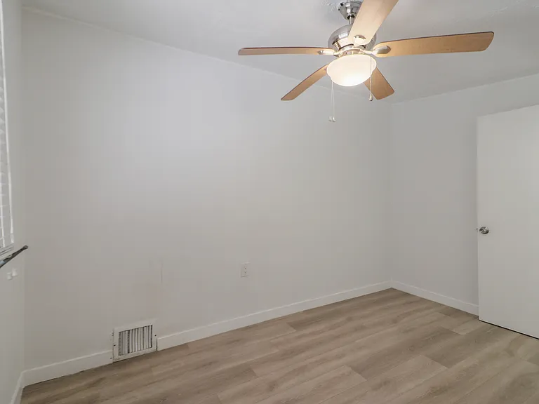 168 Sunset Ln — Photo 18