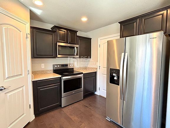 5th image of 10945 Aliso Dr