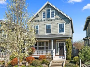 5727 N Bowdoin St, Portland, OR 97203
