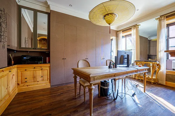 Sold by Crosstown Apartments NYC | media 3