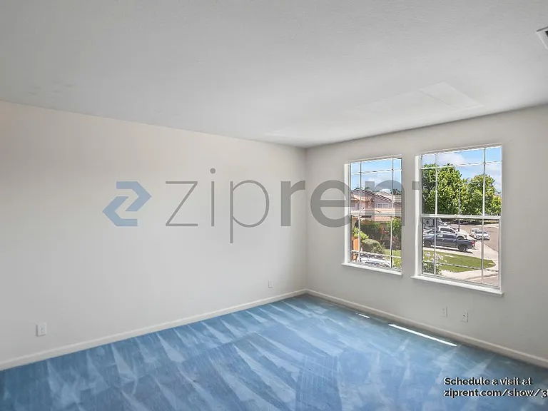 19 Lowell Ct — Photo 31