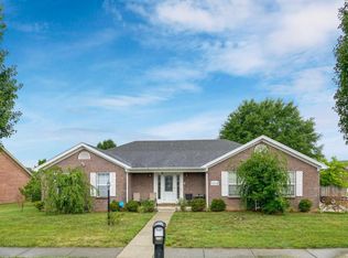 1018 Heathcliff Dr, Richmond, KY 40475