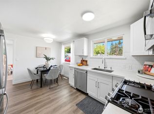 1615 N 196th Place, Shoreline, WA 98133