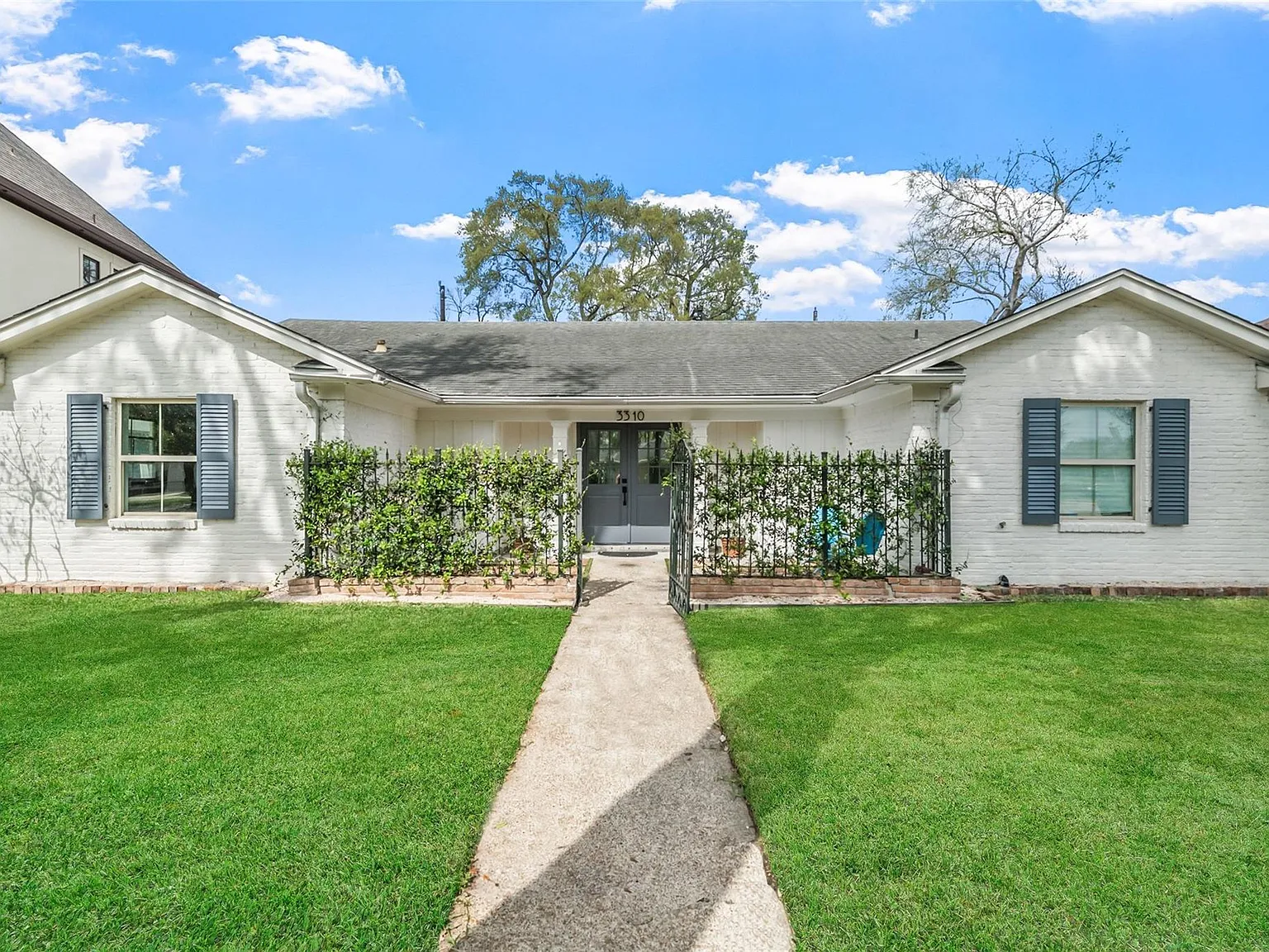 3 bed, 2.0 bath, 2262 sqft, $3,500 — Photo 1