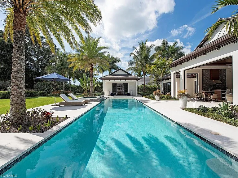 740 Banyan Blvd — Photo 14