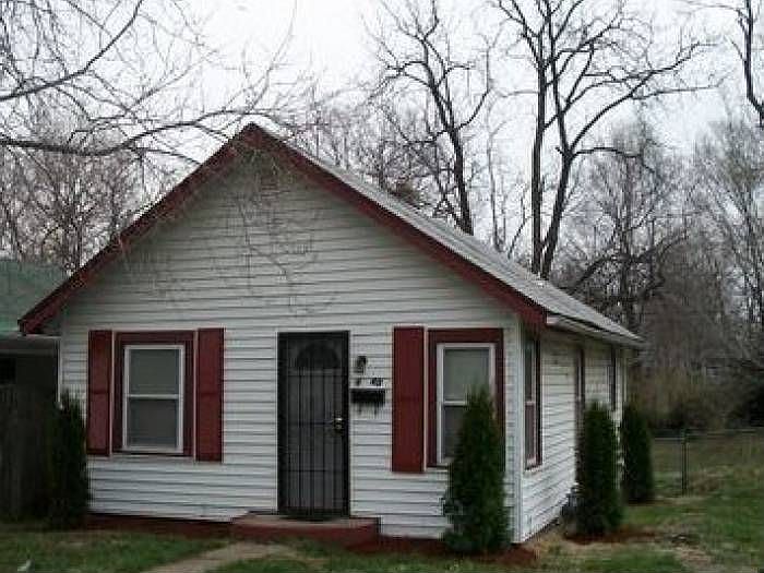 2nd image of 6945 Walrond Ave