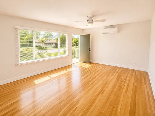 110 W Matilija St Photo 1