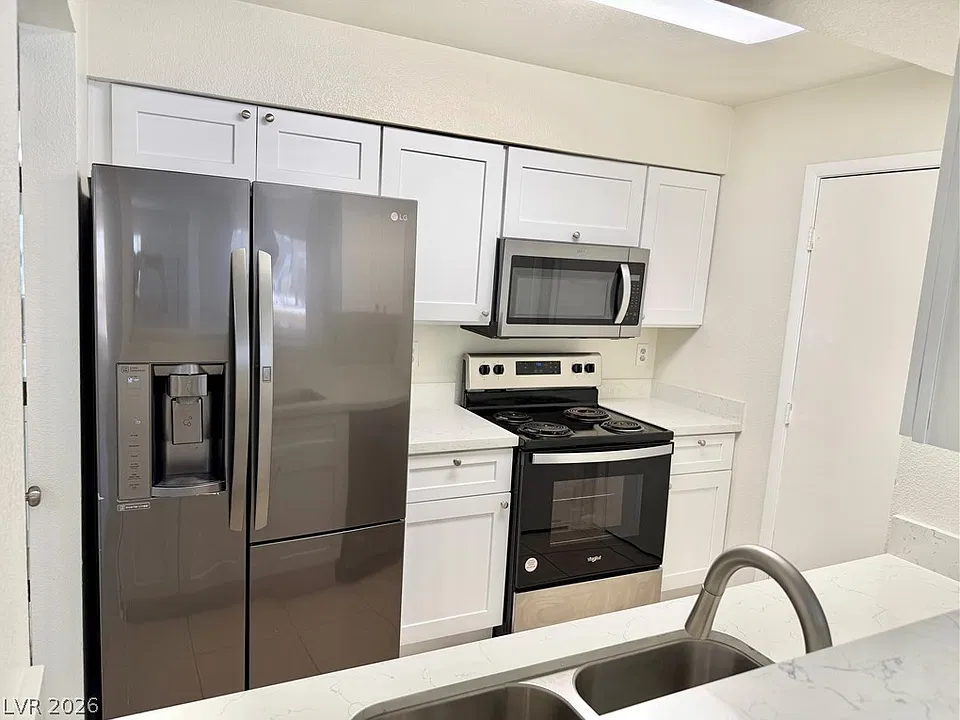 8101 W Flamingo Rd #1162