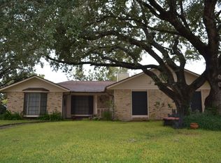 307 Teakwood Dr, Victoria, TX 77901