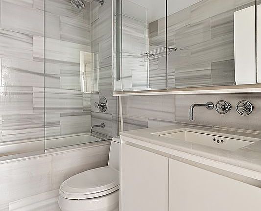 5th image of 225 Rector Pl APT 3G