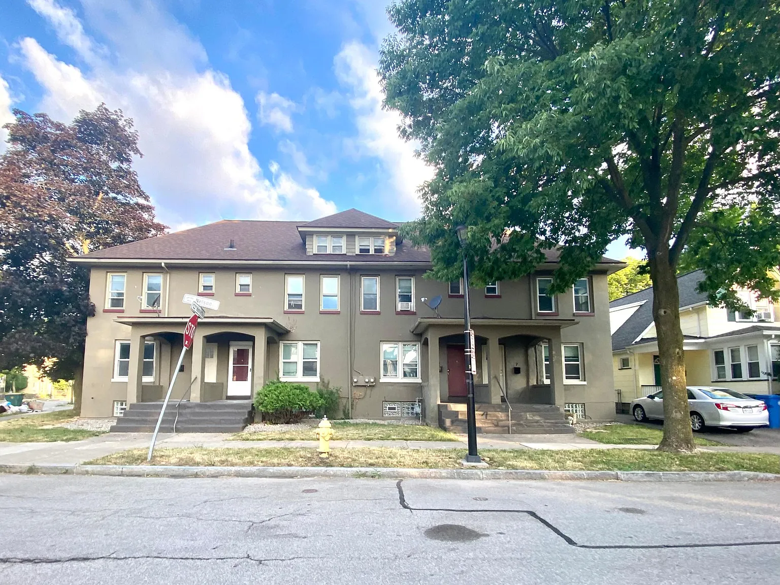 3 bed, 1500 sqft, $1,650 — Photo 1