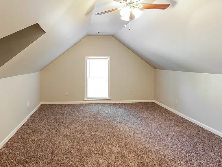 6764 Ann Marie Cv — Photo 13