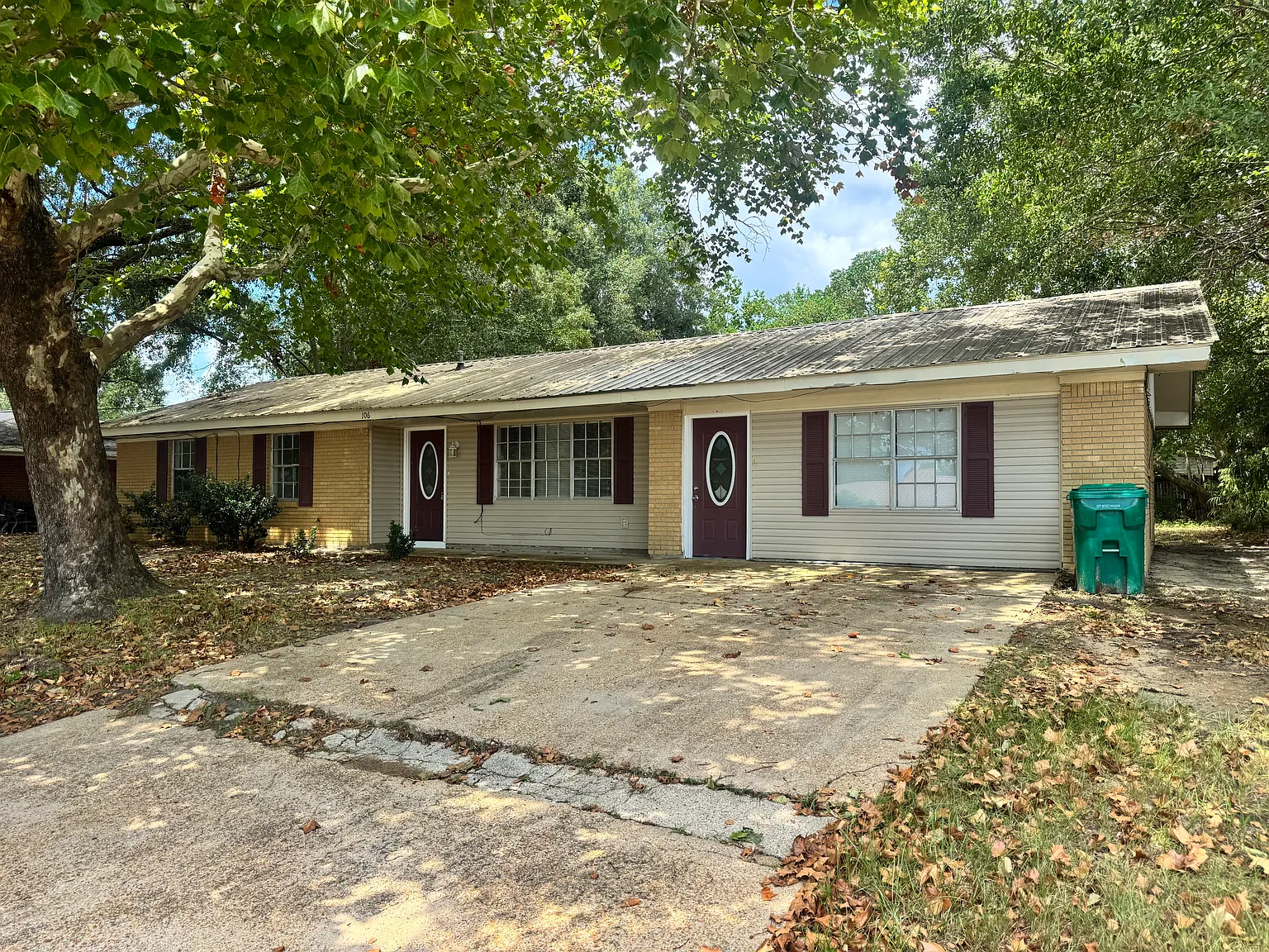 4 bed, 1800 sqft, $1,695 — Photo 1