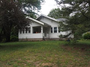 281 N Weber Rd, Muskegon, MI 49445