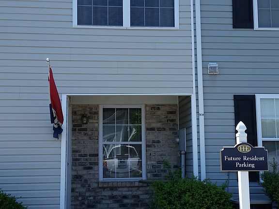 4th image of 22515 Iverson Dr Unit 3