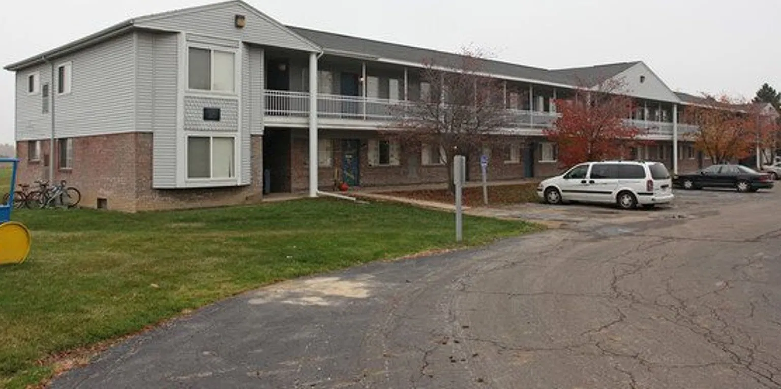 Quail Ridge Apartments — Photo 1