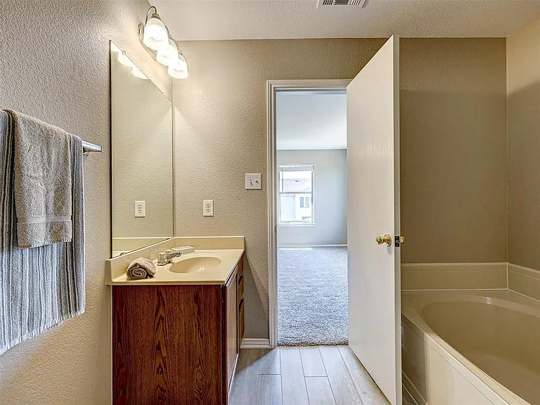 3673 Texana Loop — Photo 31