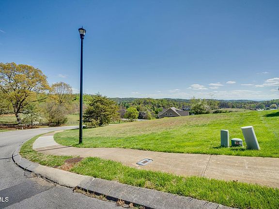5th image of 209 Old Island Trl