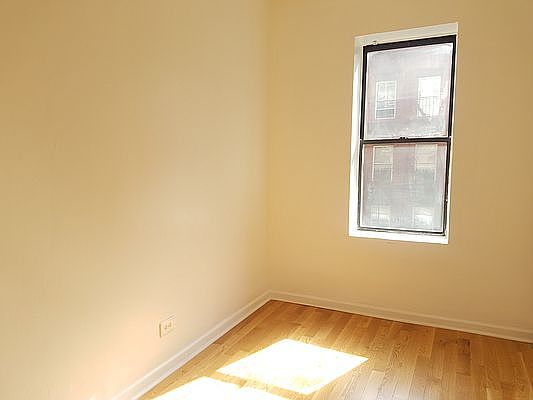 5th image of 201 W 105th St #3E6